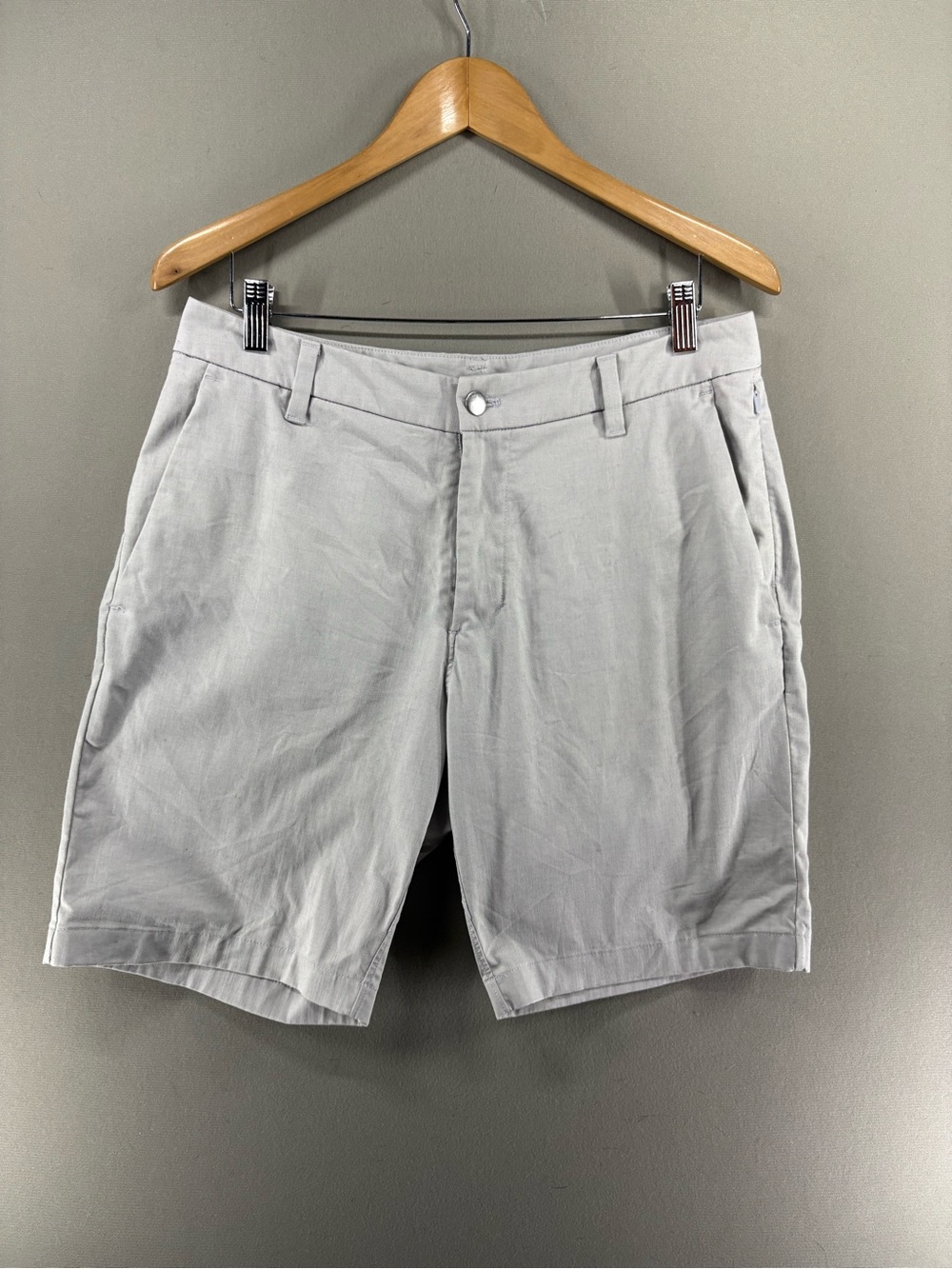 Lululemon Commission Short Classic 9“ Gray Men's Size 32 Waist